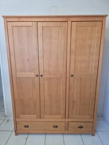 Guarda roupas em madeira finestra móveis novo