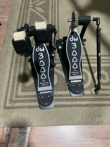 Pedal duplo DW-3000