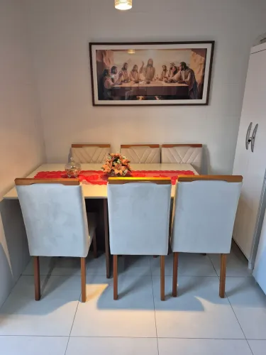 Mesa Nova  6 lugares tampo de vidro 