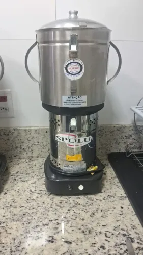 Cuter Industrial de Inox Spolu 4 litros para pasta de amendoim.