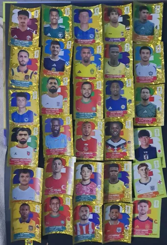 Figurinha Gold Crumple Copa 2026
