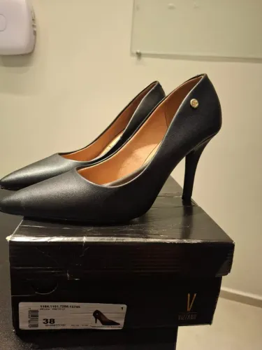 SCARPIN VIZZANO NUNCA USADO TAMANHO 38