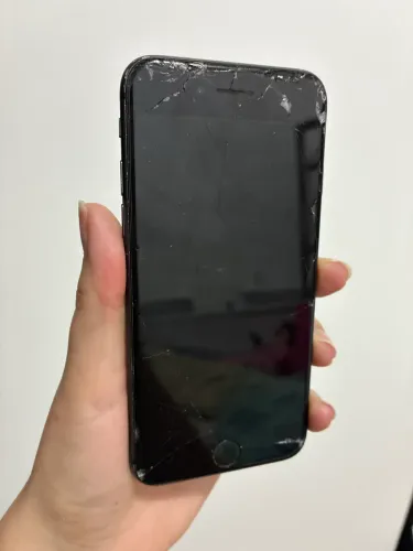 iPhone 8 para Retirada de Peças - Não Liga