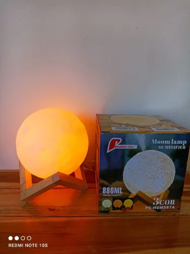 Umidificador de ar formato Lua com led RGB/ SUPER OFERTA