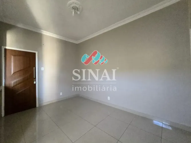 Apartamento 2 quartos com suíte em Parada de Lucas