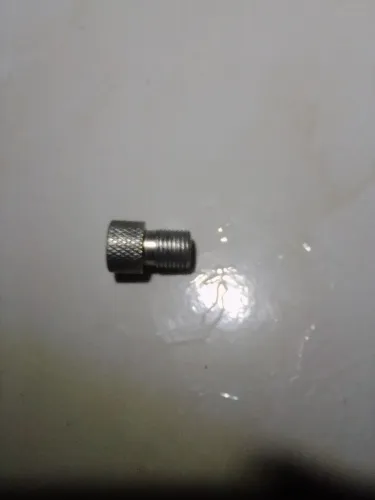 Adaptador pra bico de câmara de pneu de bick