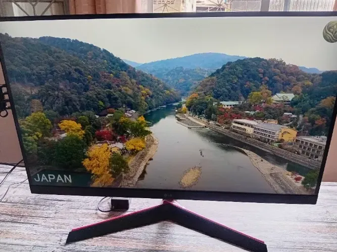 Monitor LG UltraGear 31,5'' QHD