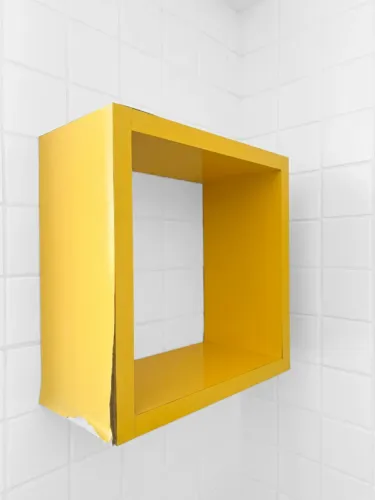 Prateleira + Nicho Amarelo (com avarias)