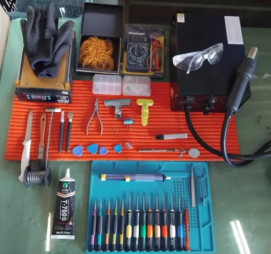 Kit para manutenção de celulares