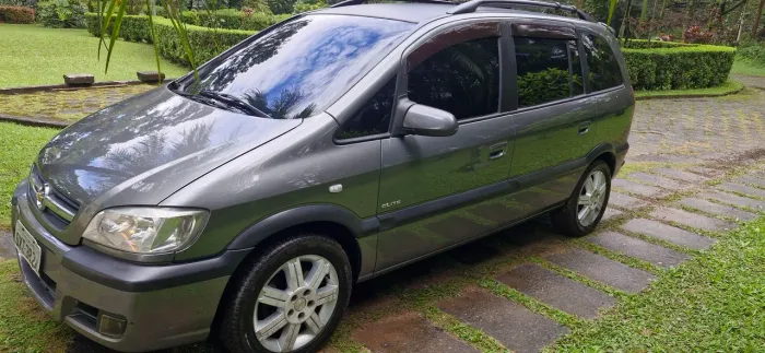 Chevrolet Zafira Elite 2.0 MPFI Flexpower 8V AUT 2011