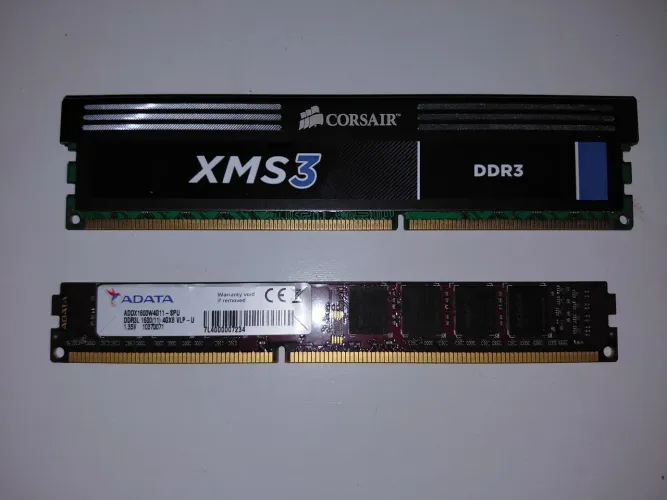 Kit 8GB Ram DDR3 2x4GB Corsair + ADATA | 1333MHz + 1600MHz