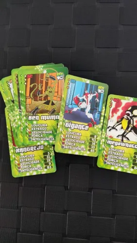 Super Trunfo Ben 10 Clássico Original Bandai Boneco Brinquedo Figura Usado Cardgame