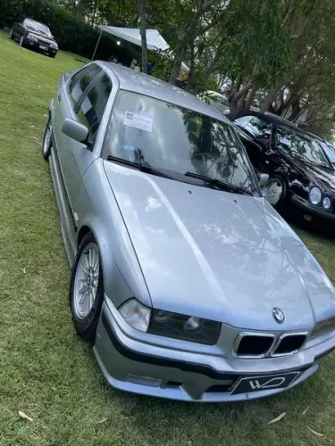 BMW 323I A Sport 1998