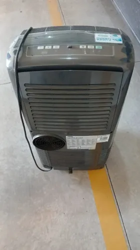 ? DELONGHI PINGUINO 12.000 BTUs - PORTÁTIL - R$ 2.500 - OPORTUNIDADE!