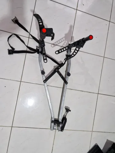 Suporte até 3 Bikes Em V Transbike Engate Bola De Reboque