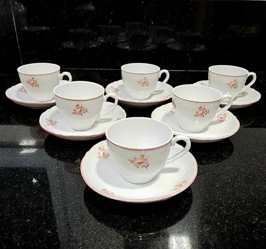 Kit com 12 Xícaras de Chá em Porcelana Branca Beatriz