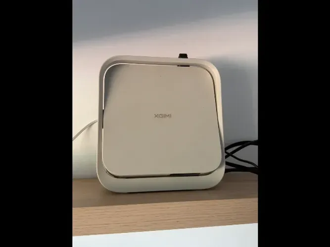   Projetor XGIMI Elfin Flip Full HD até 150" com Netflix - Estado de Novo