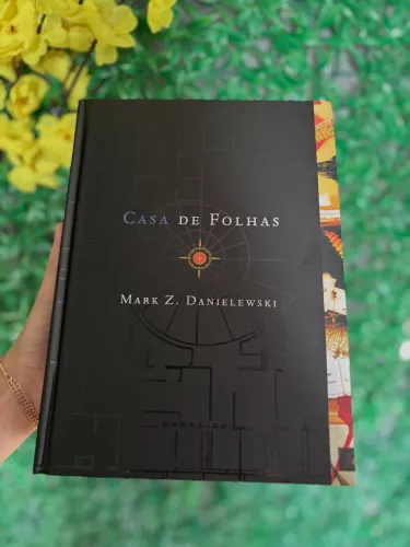 Livro Casa de Folhas: Limited Edition Full Color (Darkside)