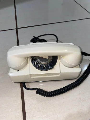 telefone vintage decorativo de discar