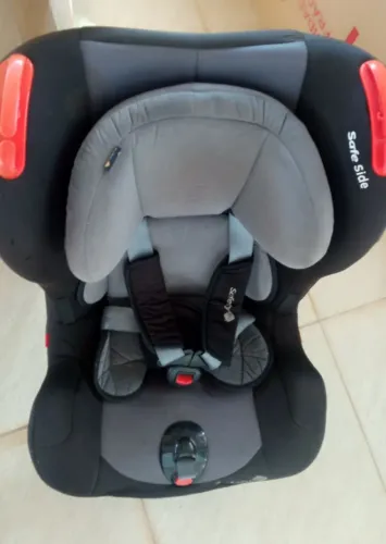 Cadeirinha para Auto Recline Safety 1st preto e vermelho 