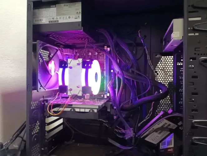 PC Gamer i5 + RX 550 + SSD 500GB + Fonte Corsair Bronze