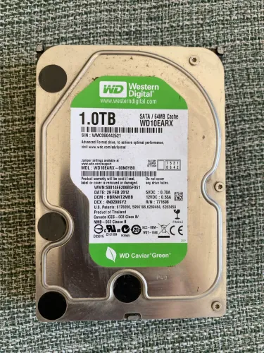 HD 1TB Caviar Green R$160