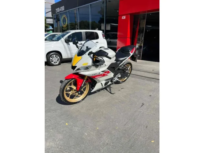 Yamaha Yzf r-3 world gp 60th aniniversary ed. 2023
