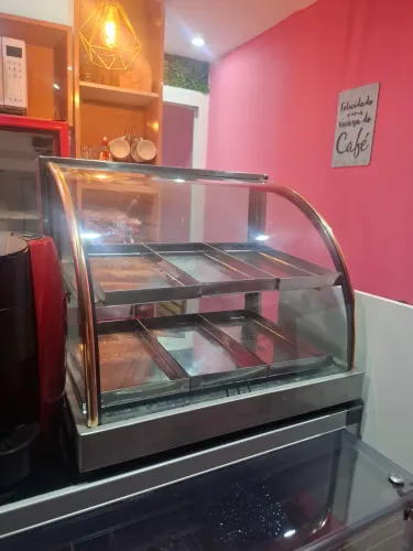 Vitrine de salgado, nova pouco tempo de. Uso