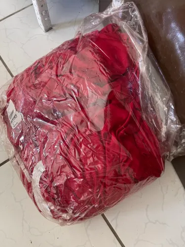 Capa de sofá vermelha