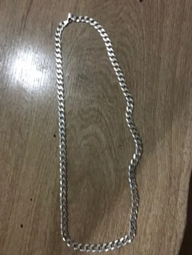 Corrente de prata