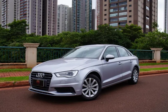 Audi A3 Sedan 1.4/ Attra. 16V TB FSI S-tronic 2015
