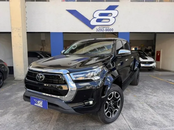 Toyota Hilux CD SRX Plus 4X4 2.8 TDI Die. Aut. 2025