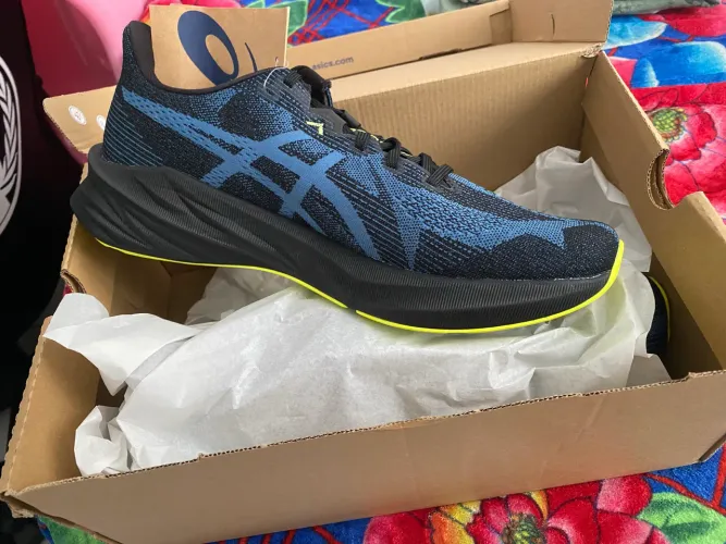 Tênis asics 