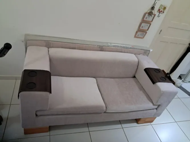 Sofá 2 lugares