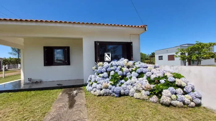 excelente casa de 100m² para veraneio na praia gaúcha a 100metros da praia em to