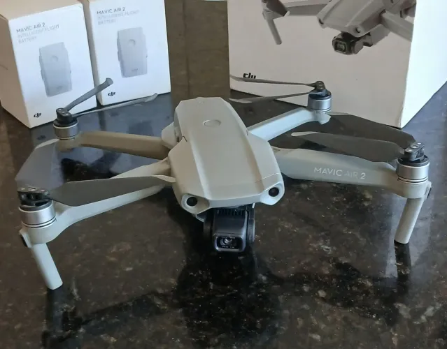 Drone DJI Mavic Air 2 - aceito cartão e trocas