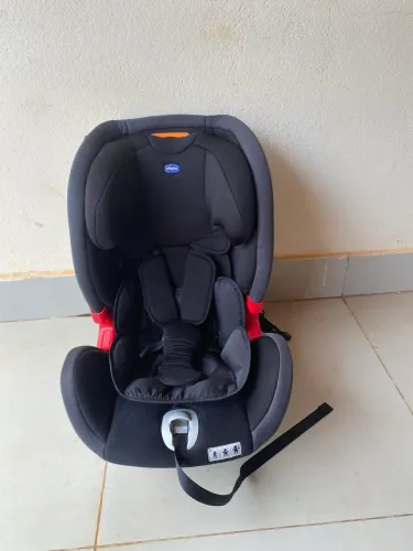 Cadeira para Auto Chicco com ISOFIX