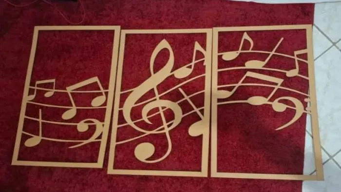 Quadro decorativo notas musicais