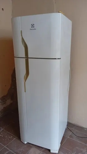 Geladeira Eletrolux