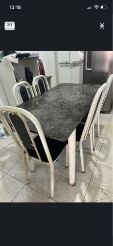 Mesa 5 cadeiras 