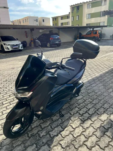 Vendo Nmax 160 21/22 com Baú