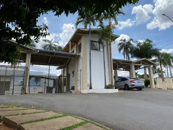 Village Campinas- Casa de 3 Quartos com suíte