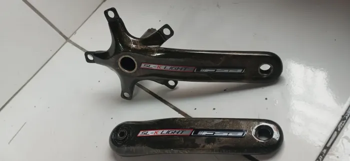 Pedivela De Carbono