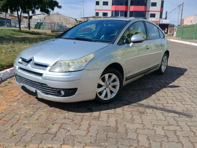 Citroen C4 Excl.2.0/2.0 Solaris Flex 16V 5P Aut. 2011