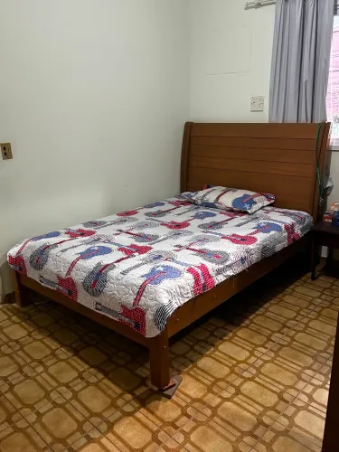 Cama de casal com colchão