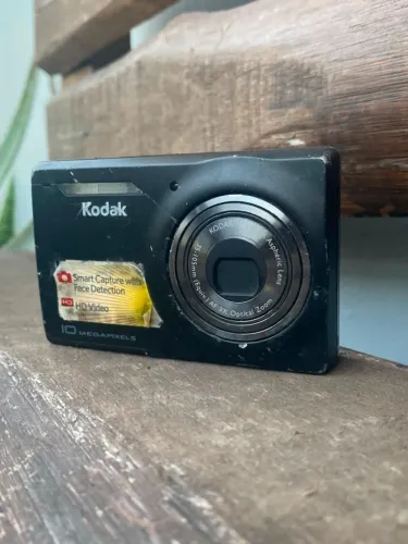 Câmera Digital Kodak EasyShare M1033 - Conserto ou Peças