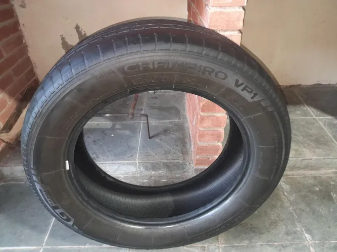 Pneu 225/60r18 99h Champiro VP1 GT Radial Aeo 18