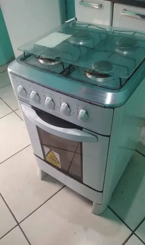 Vendo Fogão e Geladeira