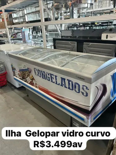 ilha de congelados Gelopar 1,90cm vidro curvo