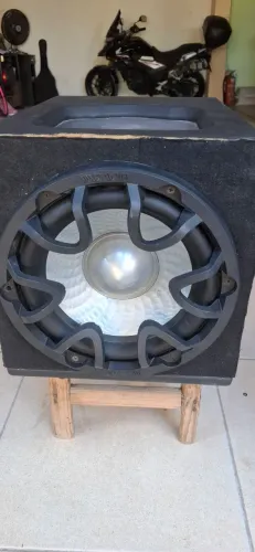 Sub 10" 800w Bravok